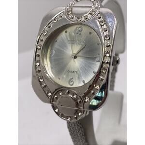 Vintage Terner Womens Rhinestone Watch New Batteey